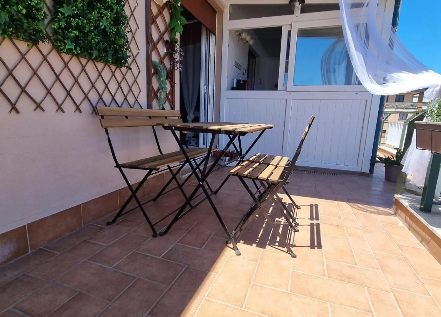 Apartment City House & Free Parking By Perry-Holiday Palermo Italy